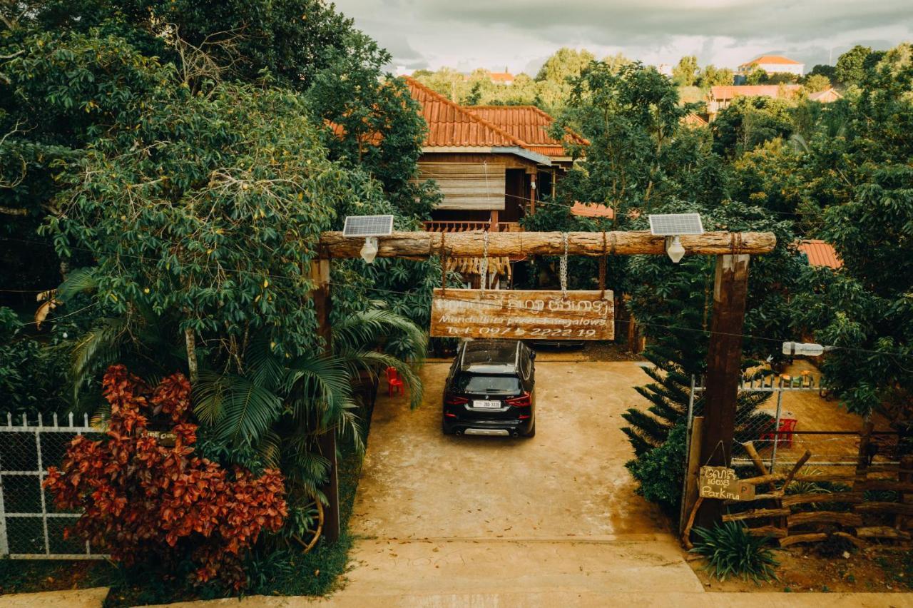 Mondulkiri Pizza Bungalows 센 모노롬 외부 사진